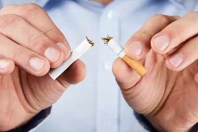 Юрист рассказал о новых запретах для курильщиков с 2021 года - РИА Новости,  