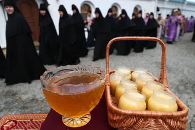 Медовый, Яблочный, Ореховый - когда и как православные отмечают Спасы