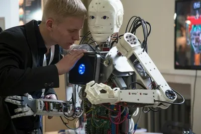 Эволюция машин: чему человек учит роботов. И зачем? О целях, способностях  роботов и перспективах их развития – Пресс-центр – Фонд инфраструктурных и  образовательных программ (ФИОП)
