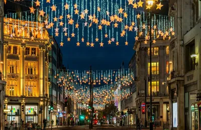 Праздник к нам приходит: рождественские огни Лондона 2023 – RUTÁGE