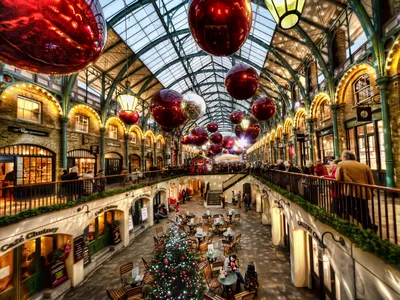 Фото: Лондон в рождественских огнях - BBC News Україна
