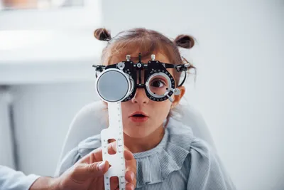 Проверка зрения у детей всех возрастов в клинике "Линкон" в СПБ