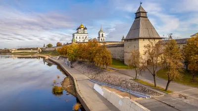 Очарование Псковской классики (с экскурсией в Пушкинские горы, Изборск,  Печоры, автобусно-пешеходной экскурсией по Пскову, 2 дня + ж/д или авиа,  апрель-октябрь) - Туры в Псков