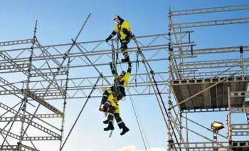 Плакаты по безопасности при проведении работ на высоте купить плакаты  охрана труда при работе на высоте