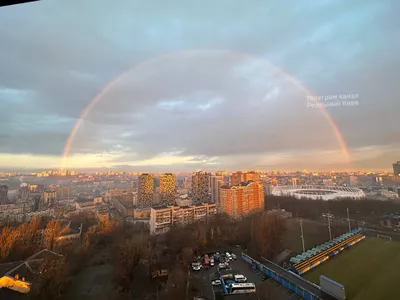 картинки : Радуга, цвет, небо, облако, дождь, Зелень, природа, Природный  ландшафт, Зеленый, Highland, Пастбище, Метеорологическое явление, дневное  время, Сельская местность, прерия, Экорегион, атмосфера, пейзаж, холм, луг,  трава, дерево, Равнинный ...