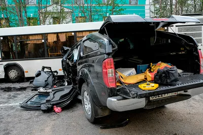 Видео: разбитые автомобили Нюрбургринга — Motor