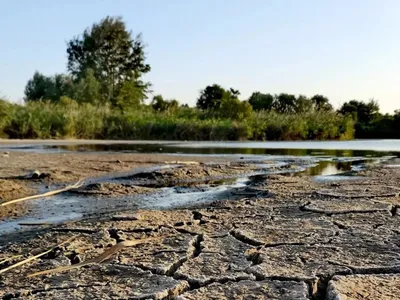 Химия вместо воды. Мы сняли Днепр с дрона: на видео видно, что это больше  не река - новости Украины, Происшествия - 