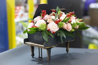 Розовый рояль в интернет-магазине Ярмарка Мастеров по цене 12000 ₽ –  IPHXVRU | Композиции, Москва - доставка по России