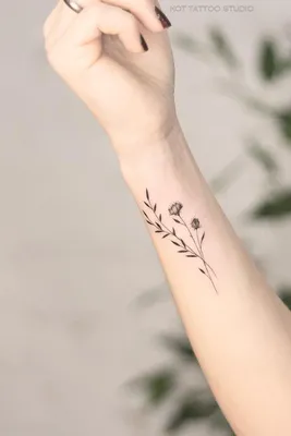 Татуировка женская графика на предплечье руки - мастер Евгения Шмидт 5949 |  Art of Pain