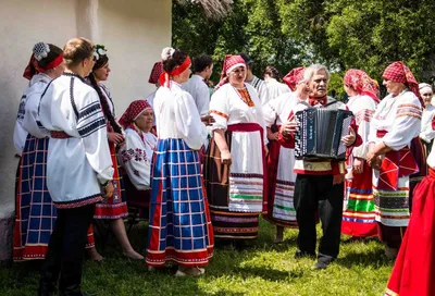 Книга пианино Русские Народные Песни Умка 9785506005414 купить в по цене 1  109 руб., фото, отзывы