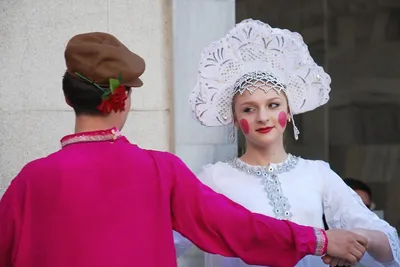 В Белгороде открылась уникальная выставка народного костюма