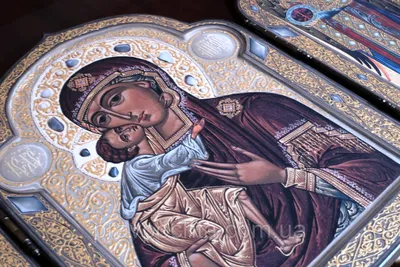 Тихвинская икона Божией Матери с архангелами складень тройной (13 х 7,5  см), цена — 0 р., купить в интернет-магазине
