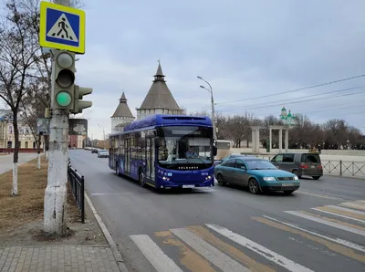 Военные игры с автобусами: на чем передвигались участники армейских  соревнований в Сочи — Авторевю