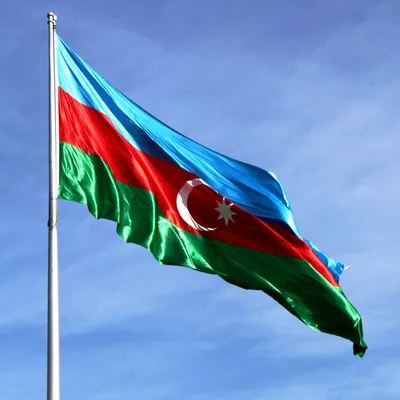 Армянская модель сожгла азербайджанский флаг - ФОТО – ВИДЕО |  |  Новости
