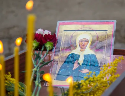 New Martyrs of Russia Orthodox Church - 8 марта. День обретения мощей  блаженной Матроны Московской. В этот день Русская Православная церковь  отмечает день обретения мощей святой блаженной старицы Матроны Московской,  одной из