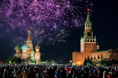 Концерты, речной парад, мастер-классы и салют. Как Москва отметит 876-й  день рождения - Мослента