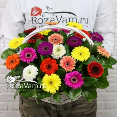 Букет "С днем рождения" с доставкой в Вязьме — Фло-Алло.Ру, свежие цветы с  бесплатной доставкой