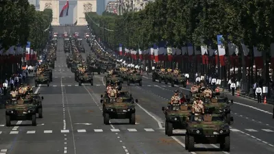 Франция отметила День взятия Бастилии - Российская газета