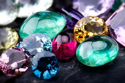 Самые популярные драгоценные камни, используемых в кольцах
