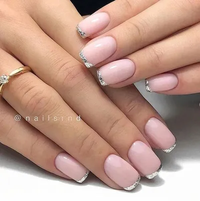 16 изумительных идей, с которыми вы влюбитесь во французский маникюр |  French tip nail designs, Red and white nails, French tip nails