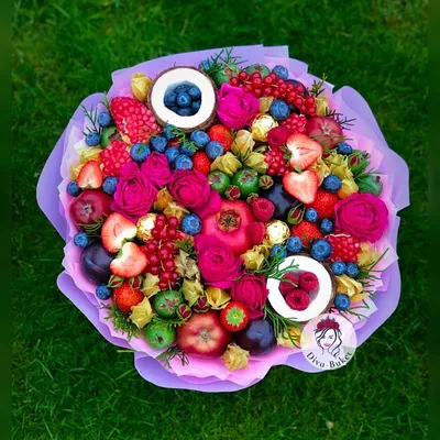 Декор торта фруктами и ягодами - 67 фото
