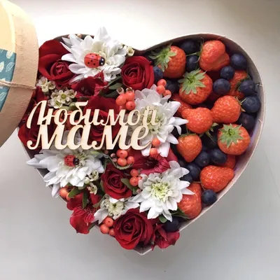 Картина маслом "Натюрморт с цветами и ягодами" 30x40 LG220302 купить в  Москве