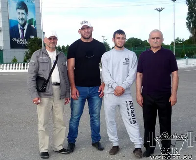 Они были добрейшими людьми – Анзор Царнаев о своих сыновьях - РИА Новости,  
