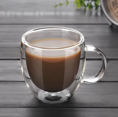 1/3 комплекта керамической кофейной чашки с волнистым блюдцем и набором  ложек, Европейская маленькая роскошная кружка для молока для пар, белая  фарфоровая офисная чайная чашка, посуда для напитков – лучшие товары в  онлайн-магазине