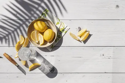 Лимонная вода: польза и вред, рецепты приготовления, как пить | Доктор  Борменталь