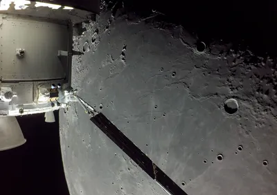 NASA опубликовало фото, сделанные во время последнего сближения Orion с  Луной - Мир 2051