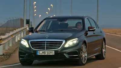 Скачать обои "Мерседес (Mercedes)" на телефон в высоком качестве,  вертикальные картинки "Мерседес (Mercedes)" бесплатно