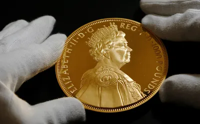 В Москве покажут самую большую коллекцию золотых монет Чингисхана -  Газета.Ru | Новости