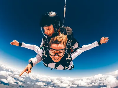 Как я научился прыгать с парашютом или моя лучшая инвестиция $1000 | Пикабу
