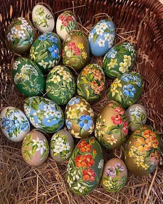 Иерей рассказал, можно ли хранить пасхальные яйца годами - РИА Новости,  