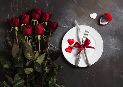 Сервировка стола на романтический ужин на двоих | Интернет-магазин Guten  Morgen