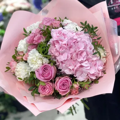 Купить Букет из 51 розовой розы (50 см) с доставкой в Омске - магазин  цветов Трава