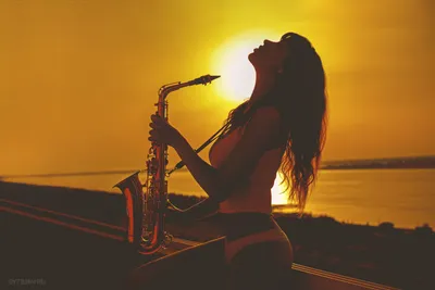 В ночь одинокого саксофона! In the lonely night saxophone !Музыка для  души..(sequencer) - YouTube