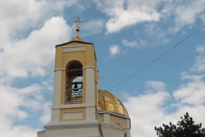 Православные отмечают Медовый Спас