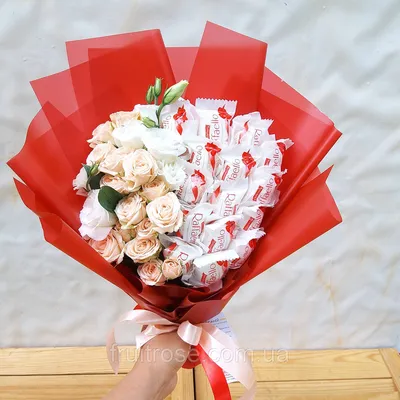 Коробка с цветами Нежность для любимой, купить с доставкой в Екатеринбурге  | CvetkovVille
