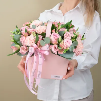 Букет цветов с мишками и зайчиком из шоколада SHR28M2Z1YA24  ShokoTrendy-купить в Москве по низкой цене до 5000 рублей, бесплатная  доставка и самовывоз из магазина 
