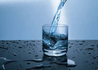 Основные различия воды: минеральной, газированной и питьевой. Советы по  выбору воды - SimpleWine