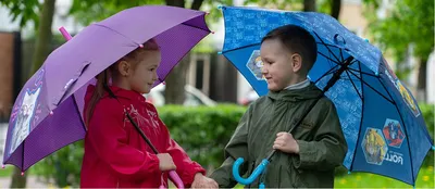 Cute cartoon stylish girl under umbrella. Rainy weather 🌧 Девушка с зонтом  | Иллюстрации, Зонт, Дождь