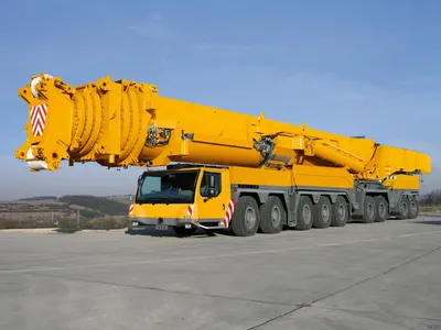 Самый большой в мире передвижной кран — Liebherr LTM («Мамонт») | Пикабу