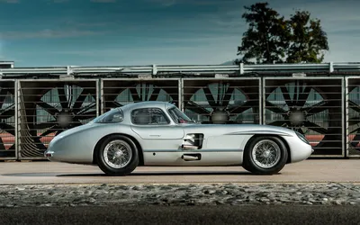 Mercedes-Benz продал самый дорогой автомобиль в мире. Фото :: Autonews