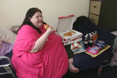 Самая толстая женщина в мире она весит 330,2 кг и при этом довольа собой |  40+ рубиновых лет | Дзен