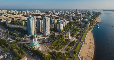  on X: "Самара — город контрастов 🏢 Автор фото:   /cLIg3vu87S" / X