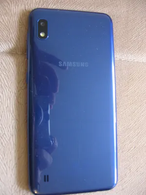 Samsung Galaxy A10 - Fiche technique - 