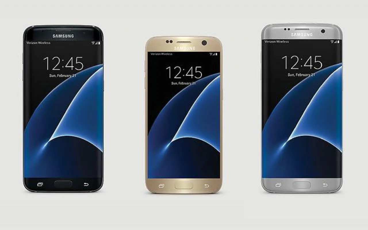 Какой самсунг s23. Samsung Galaxy s7 Edge. Самсунг галакси s7 Размеры. Samsung Galaxy s7 золотой. Samsung Galaxy s7 Edge Размеры.