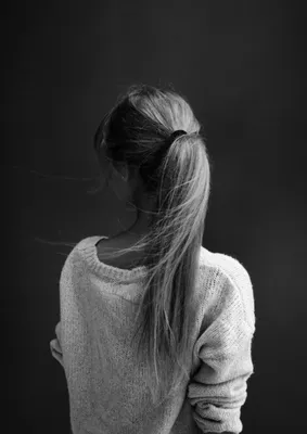 Фото девушек со спины на аву, брюнетки, блондинки