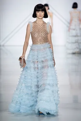 100 самых красивых платьев Недели моды в Париже | Glamour
